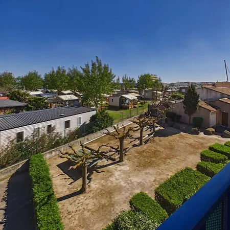 Mezzanine, 6 Pers, Terrasse Sud, Près Quai, Parking Privé - Fr-1-326-755 Apartment