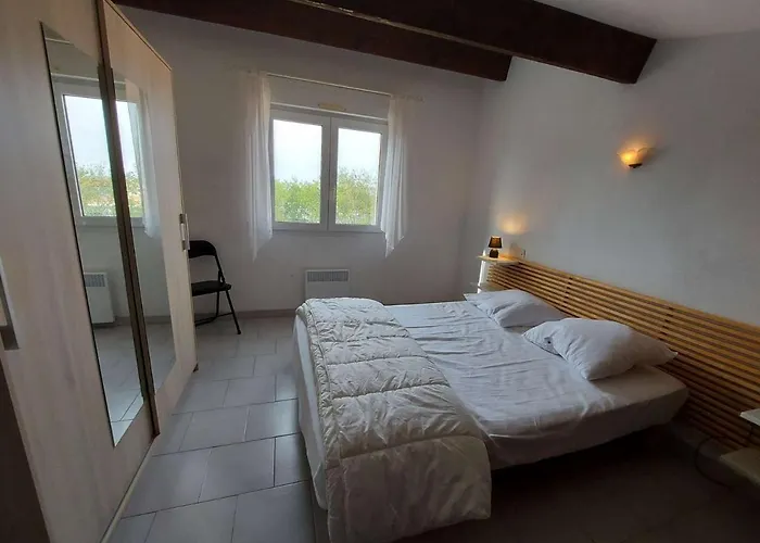 Lägenhet Mezzanine, 6 Pers, Terrasse Sud, Pres Quai, Parking Prive - Fr-1-326-755